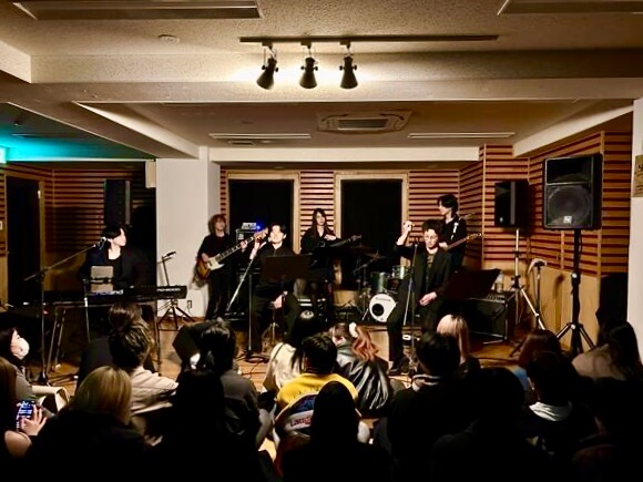 学生の自主企画による学内・卒業ライヴ