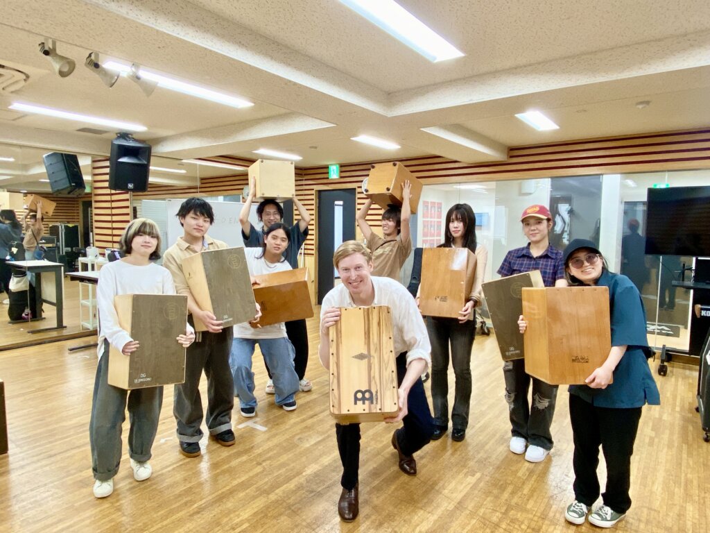 Ross McCallum カホン・ワークショップ レポート